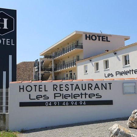 Hotel Restaurant Les Pielettes Le Rove Kültér fotó