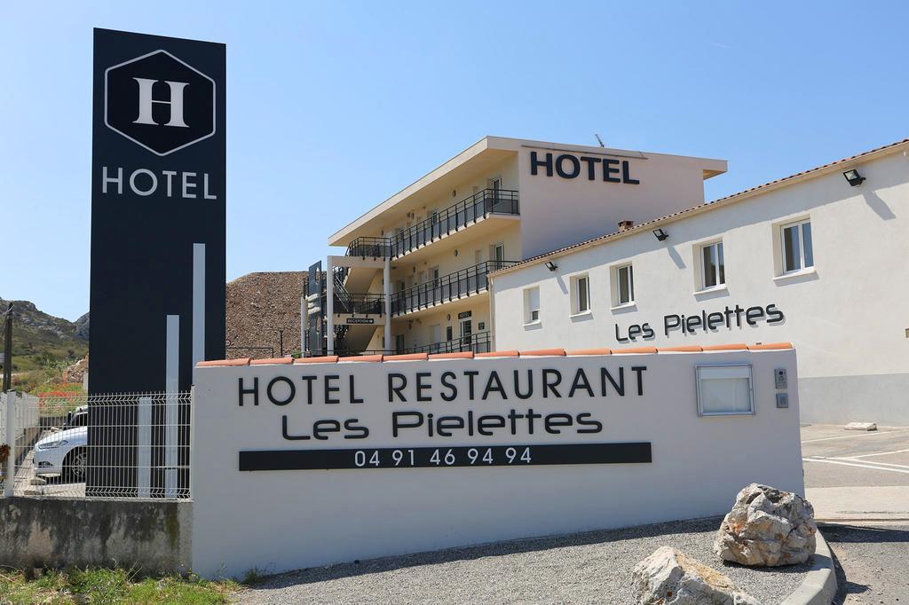Hotel Restaurant Les Pielettes Le Rove Kültér fotó