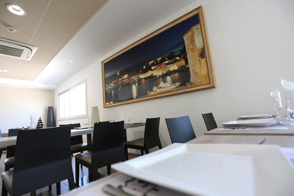 Hotel Restaurant Les Pielettes Le Rove Kültér fotó