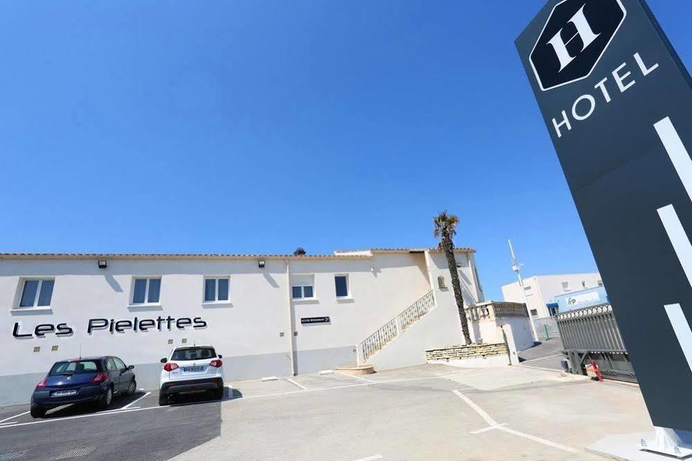 Hotel Restaurant Les Pielettes Le Rove Kültér fotó